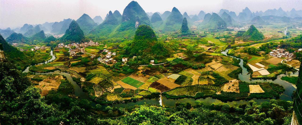 Yangshuo Moon Resort Hotel Guilin Buitenkant foto